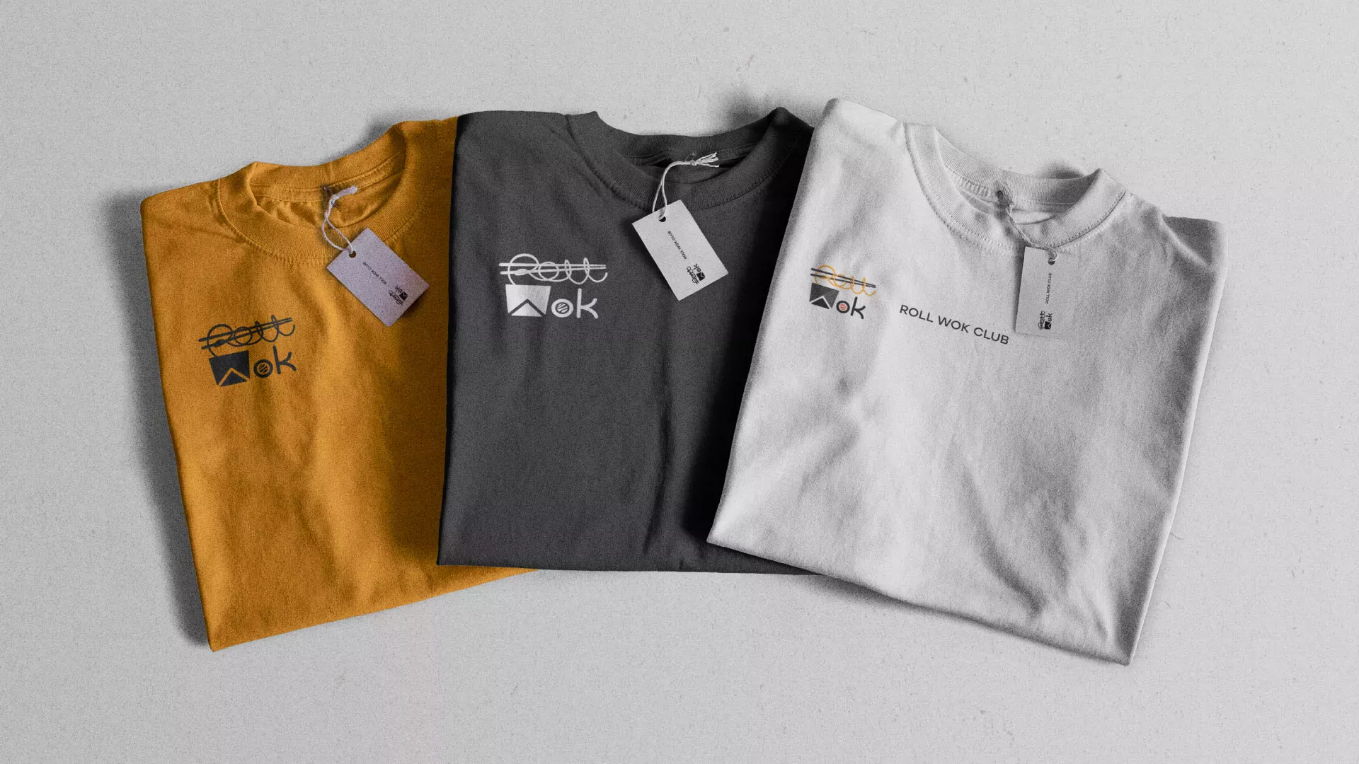 Разработка логотипа суши-бара «Roll Wok Club» в Короче