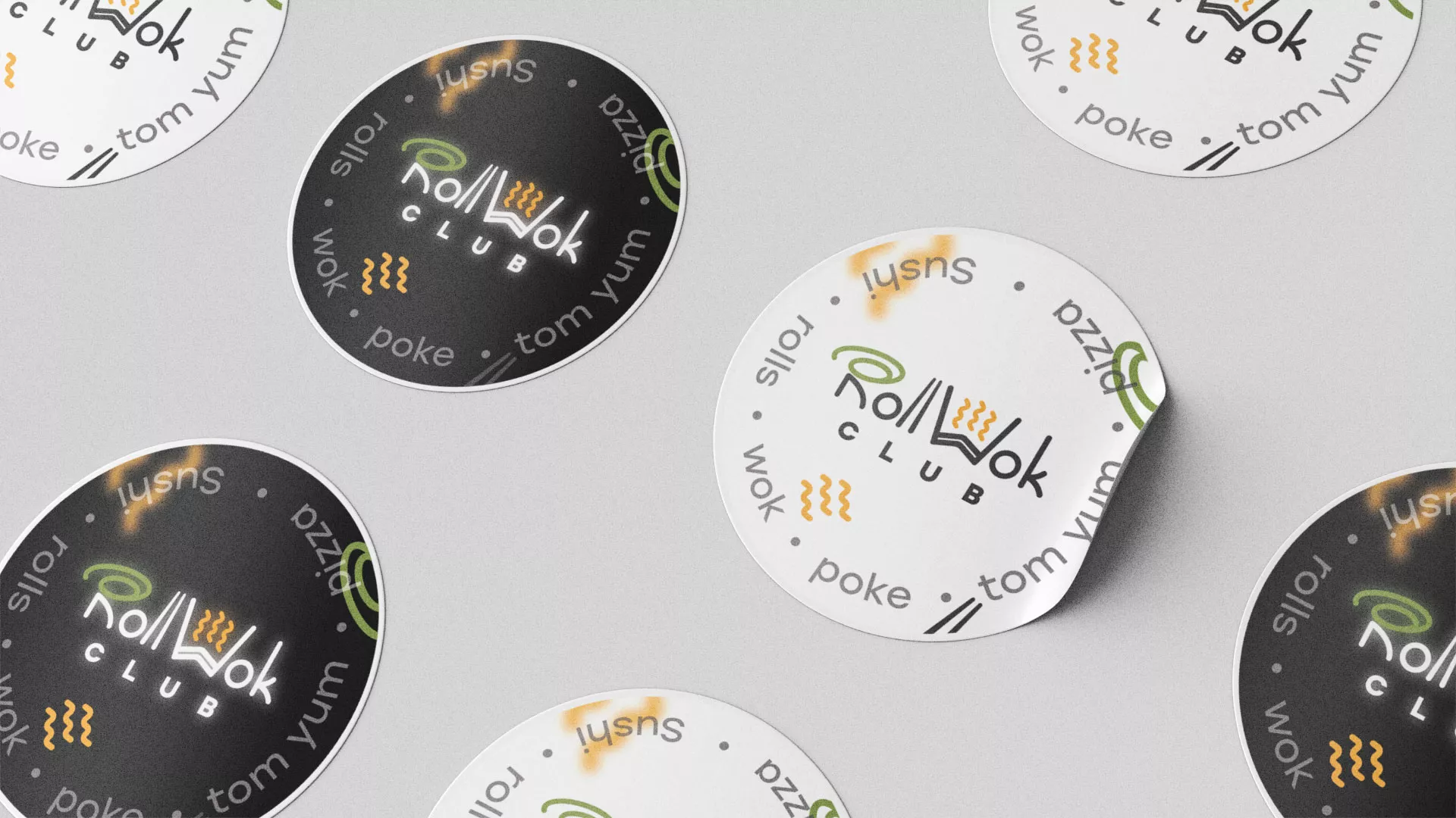 Создание дизайна упаковки суши-бара «Roll Wok Club» в Короче